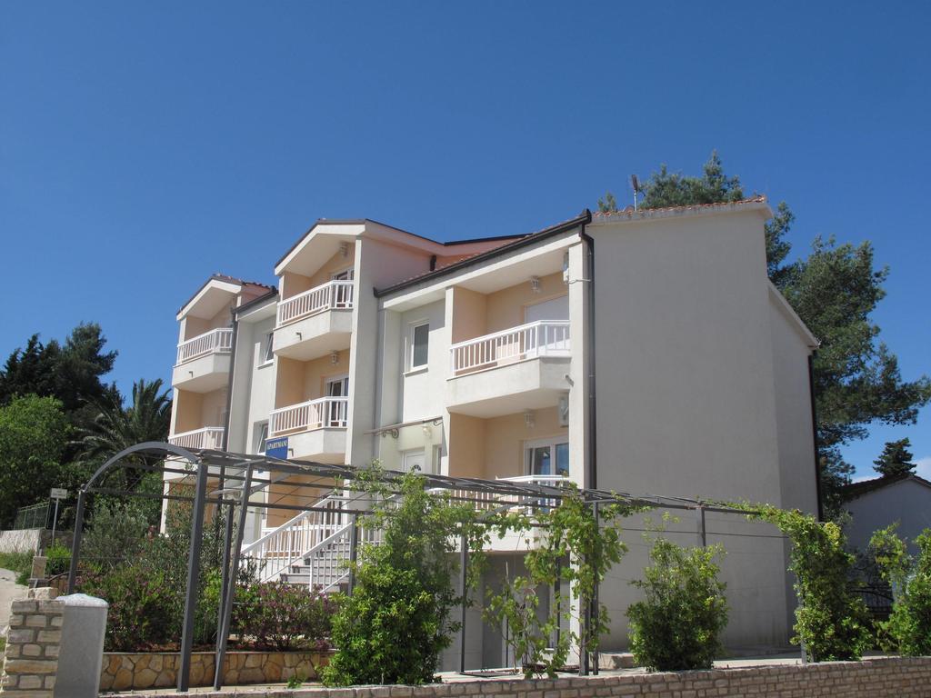 Apartments Mia Stari Grad  Kültér fotó
