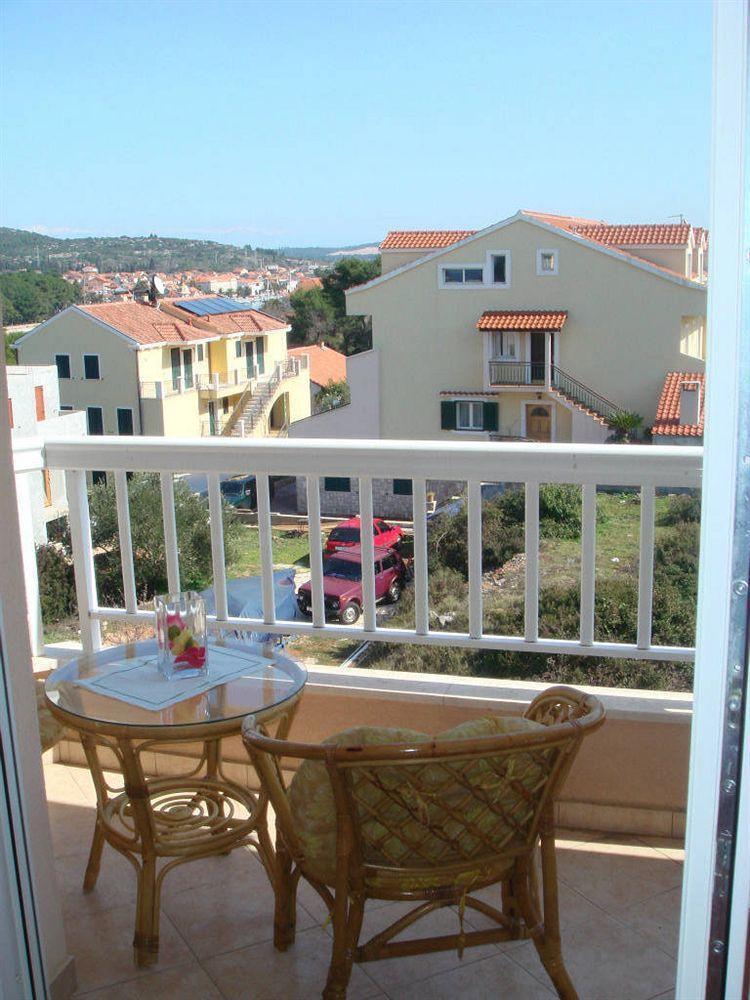 Apartments Mia Stari Grad  Kültér fotó