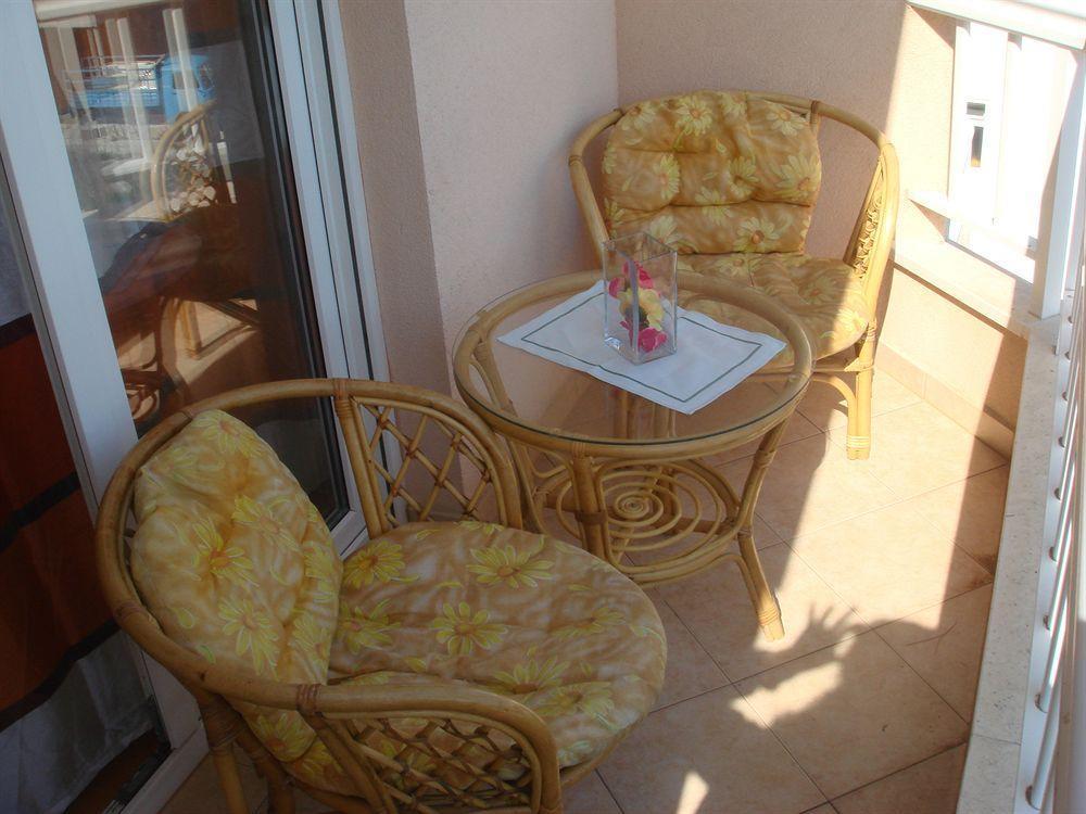 Apartments Mia Stari Grad  Kültér fotó